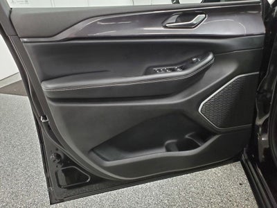 2022 Jeep Grand Cherokee Altitude