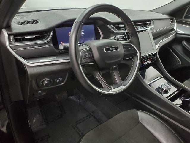 2022 Jeep Grand Cherokee Altitude