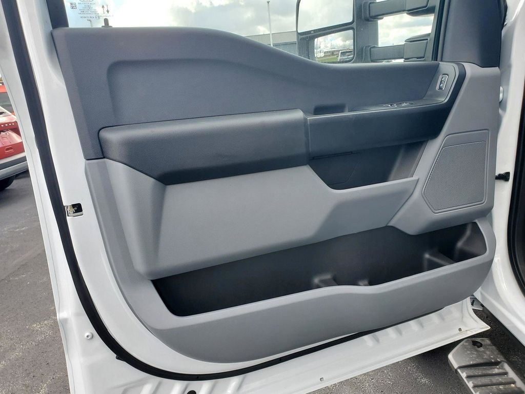 2025 Ford F-350SD XL DRW