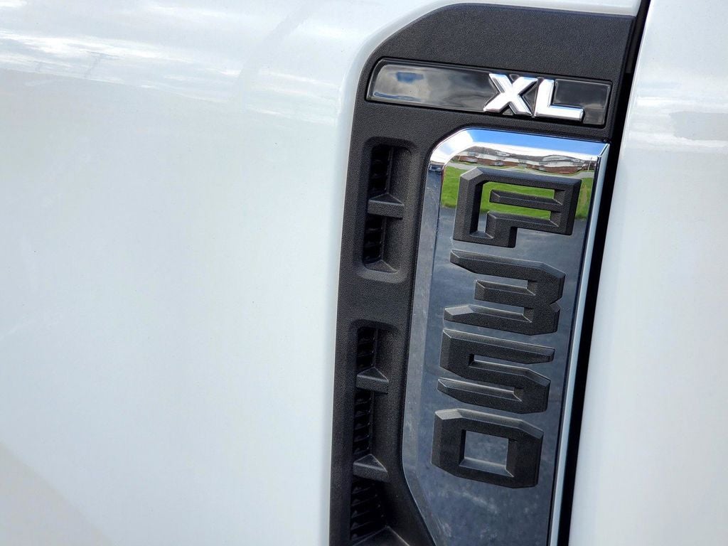 2025 Ford F-350SD XL DRW