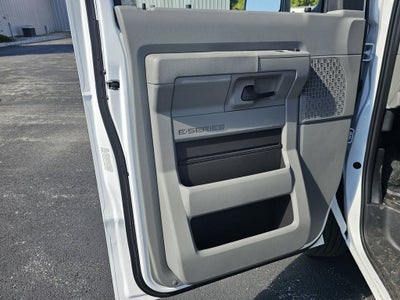 2027 Ford E-350SD Base Cutaway