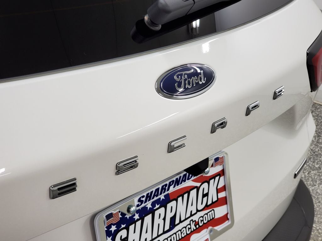 2025 Ford Escape Hybrid Platinum