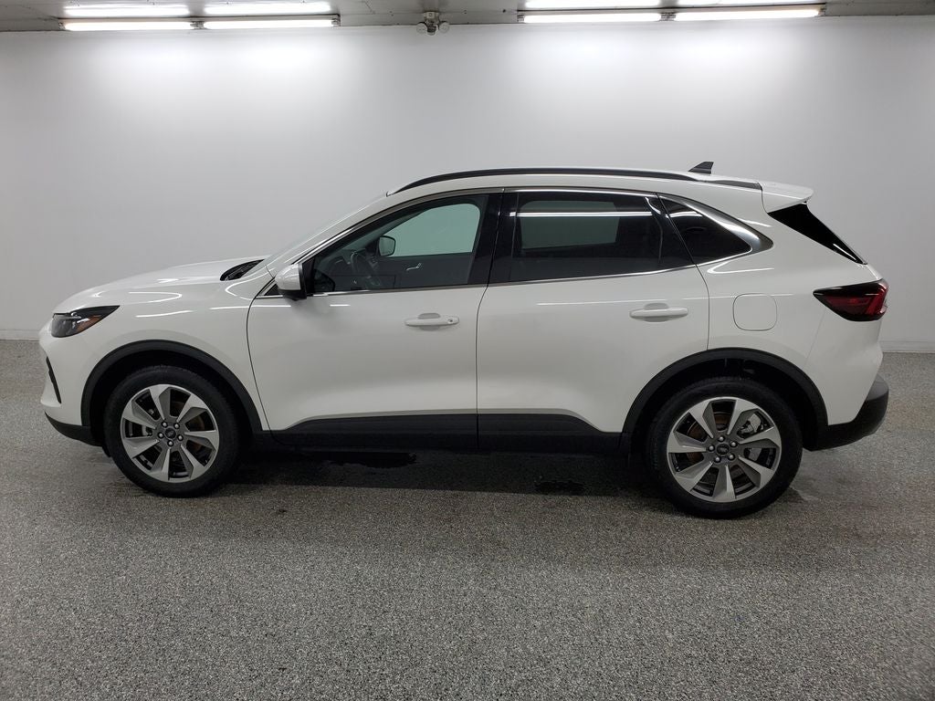 2025 Ford Escape Hybrid Platinum