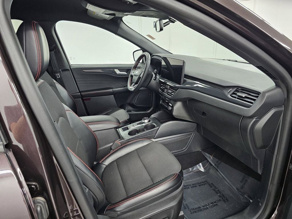 2023 Ford Escape ST-Line Elite