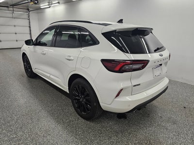 2025 Ford Escape ST-Line Elite