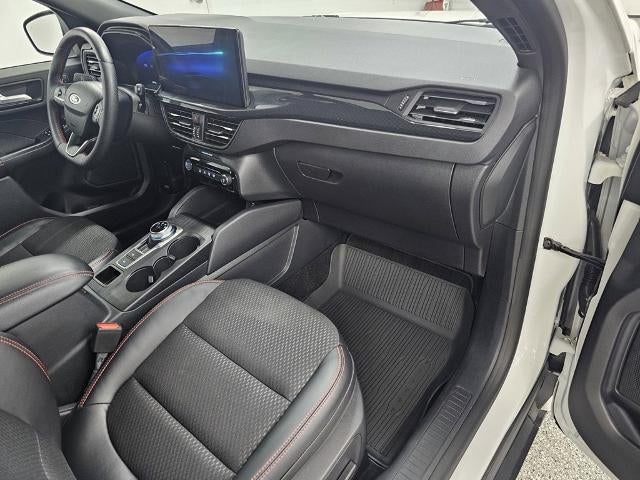 2025 Ford Escape ST-Line Elite
