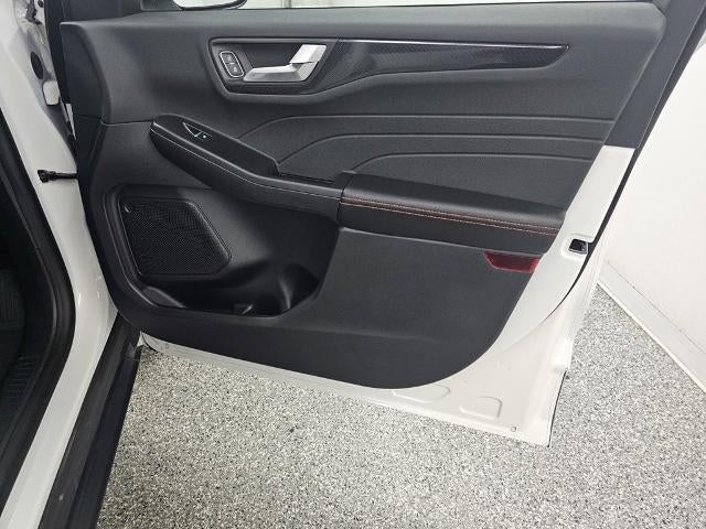 2025 Ford Escape ST-Line Elite