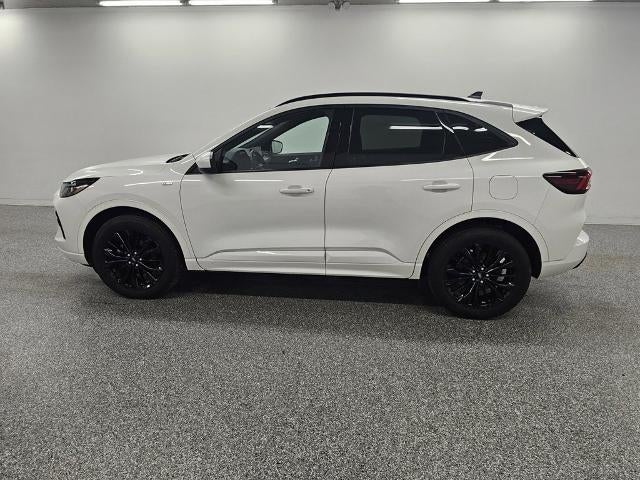 2025 Ford Escape ST-Line Elite