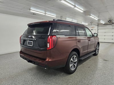 2027 Ford Expedition Active