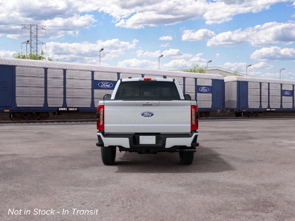 2027 Ford F-350SD Lariat
