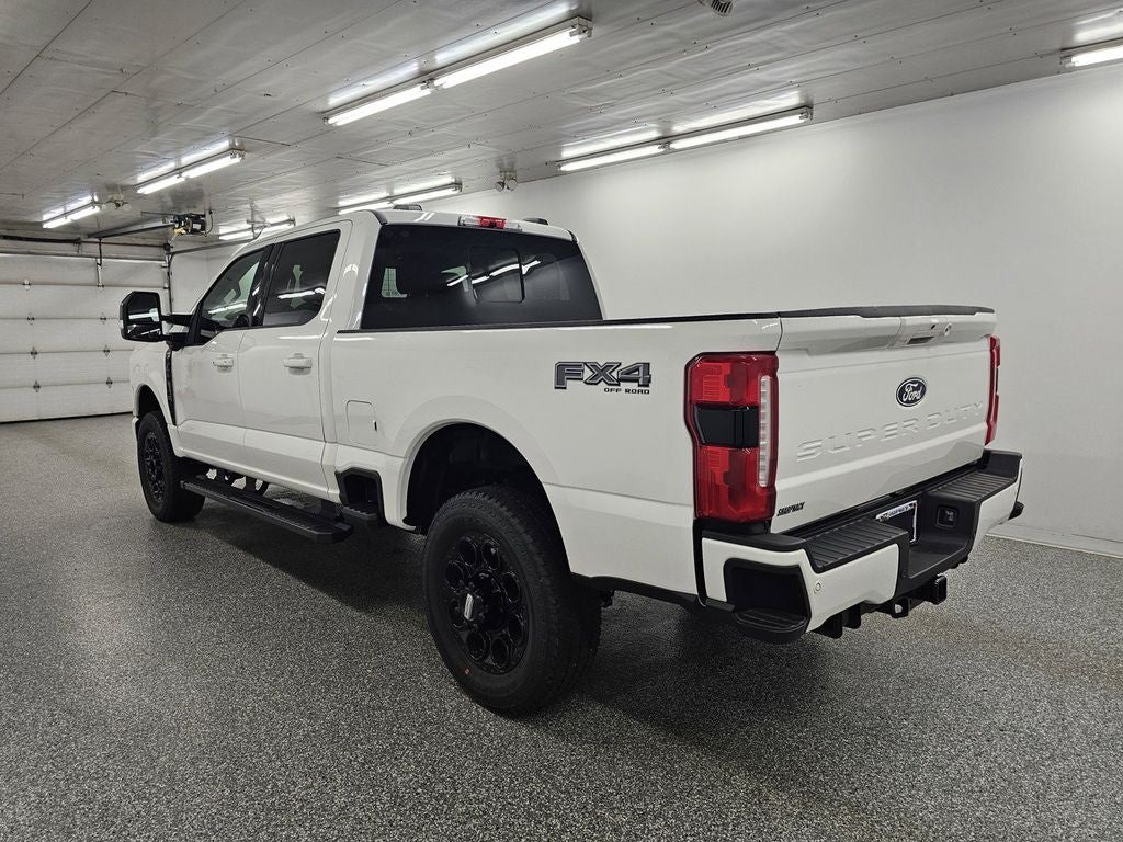 2027 Ford F-350SD Lariat
