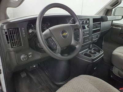 2022 Chevrolet Express 3500 LS Passenger