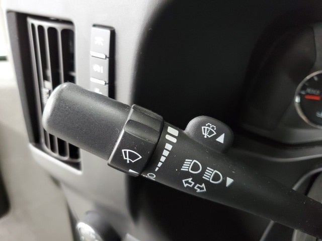 2022 Chevrolet Express 3500 LS Passenger