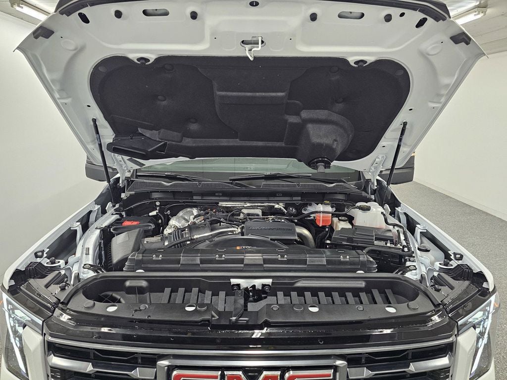 2026 GMC Sierra 2500HD AT4
