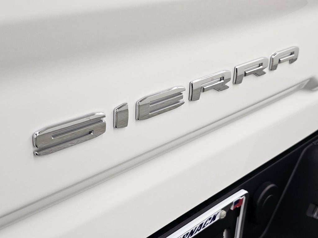 2026 GMC Sierra 2500HD AT4