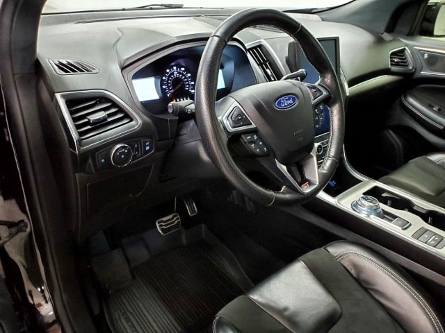 2022 Ford Edge ST