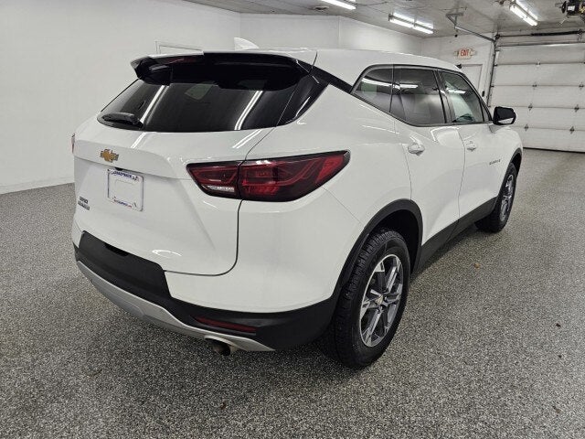 2025 Chevrolet Blazer LT
