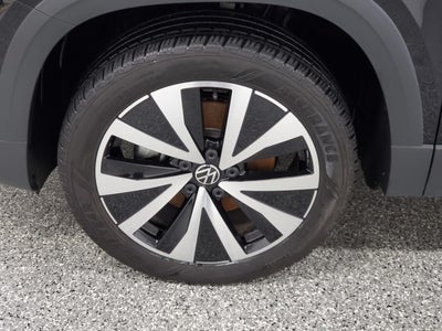 2024 Volkswagen Taos 1.5T SE