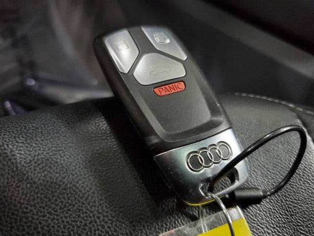 2023 Audi Q5 45 S line Premium quattro