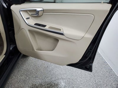 2011 Volvo XC60 3.2 R-Design