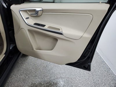 2011 Volvo XC60 3.2 R-Design