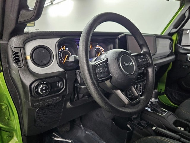 2025 Jeep Gladiator Nighthawk