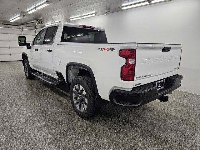 2026 Chevrolet Silverado 2500HD Custom