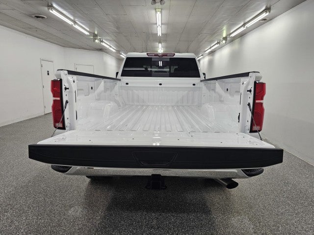 2025 Chevrolet Silverado 3500HD LTZ