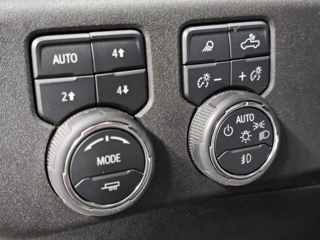 2025 Chevrolet Silverado 3500HD LTZ