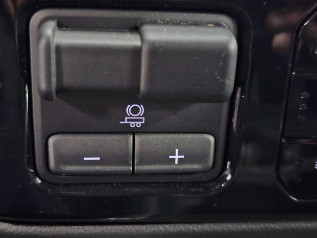 2025 Chevrolet Silverado 3500HD LTZ