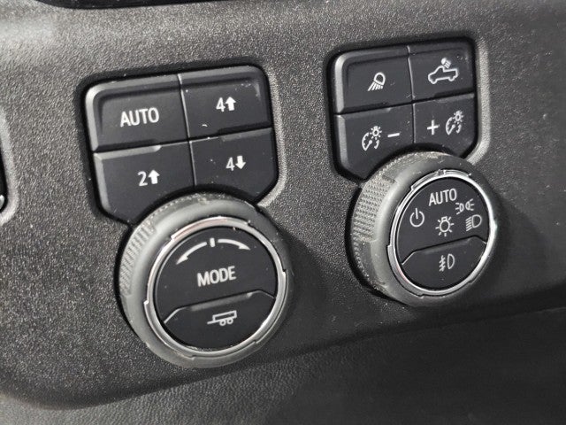 2025 Chevrolet Silverado 3500HD LTZ