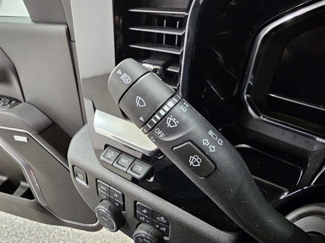 2025 Chevrolet Silverado 3500HD LTZ