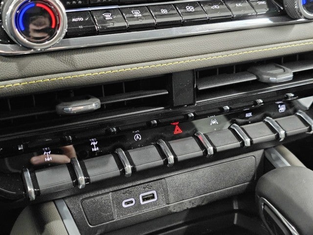 2026 Chevrolet Colorado 4WD ZR2