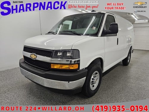 2026 Chevrolet Express Cargo Van Base