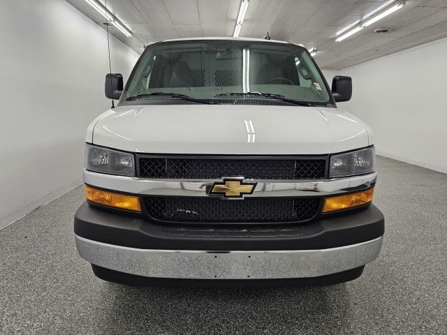 2026 Chevrolet Express Cargo Van Base