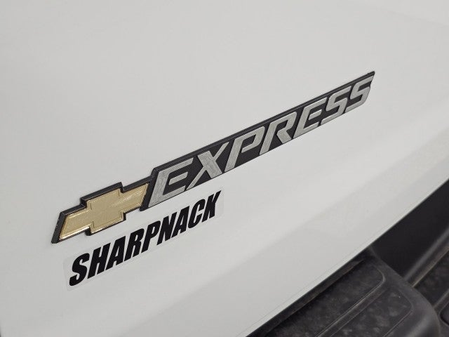 2026 Chevrolet Express Cargo Van Base
