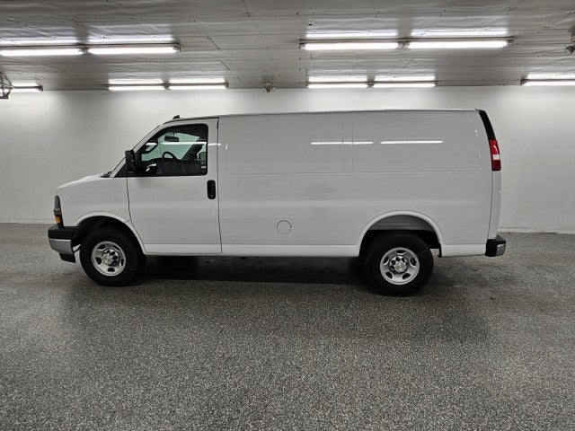2026 Chevrolet Express Cargo Van Base