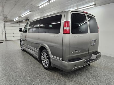 2017 Chevrolet Express Cargo Van Base