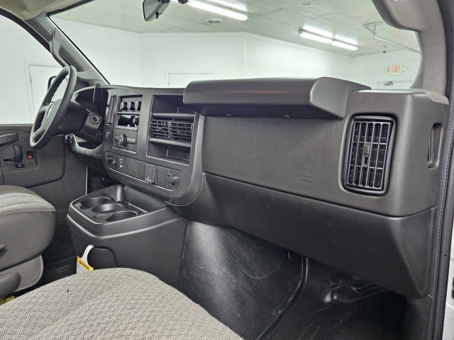 2026 Chevrolet Express Cargo Van Base