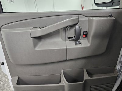 2026 Chevrolet Express Cargo Van Base