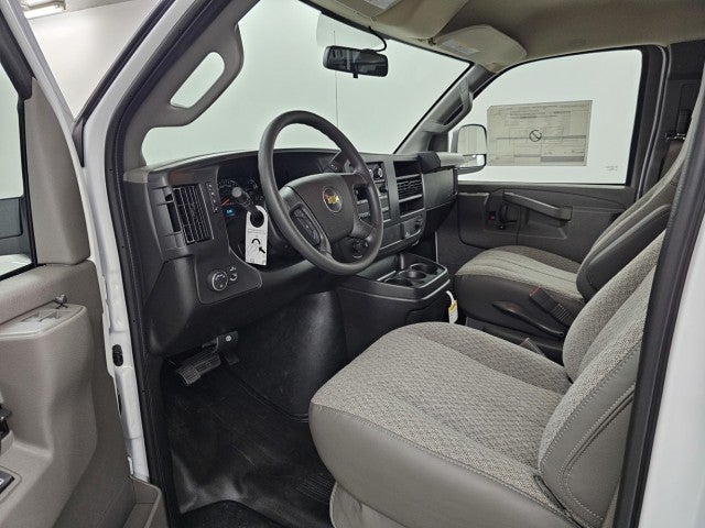 2026 Chevrolet Express Cargo Van Base