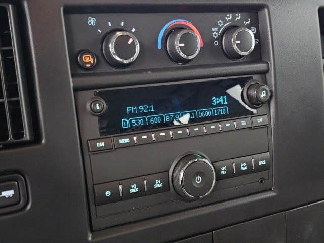 2026 Chevrolet Express Cargo Van Base