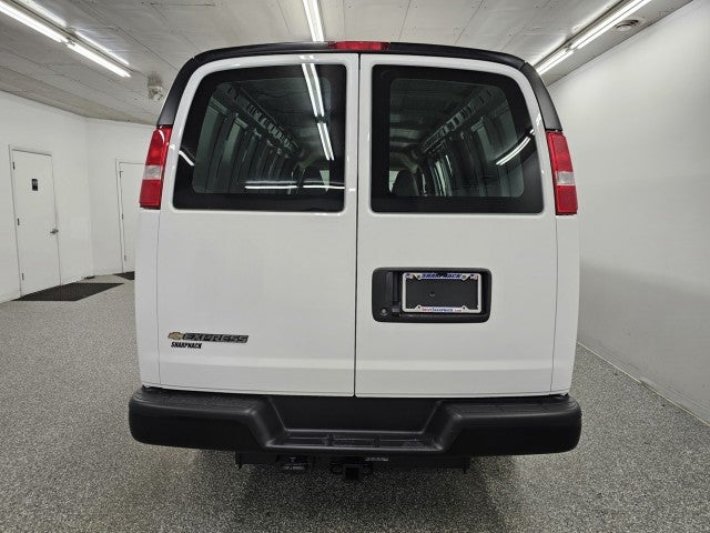2026 Chevrolet Express Cargo Van Base