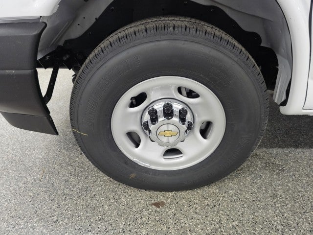 2026 Chevrolet Express Cargo Van Base