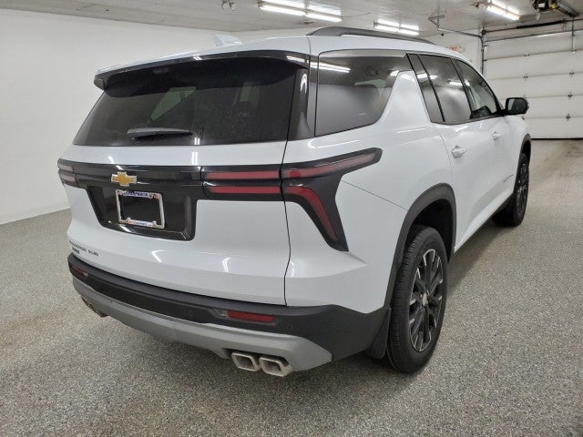 2026 Chevrolet Traverse AWD LT