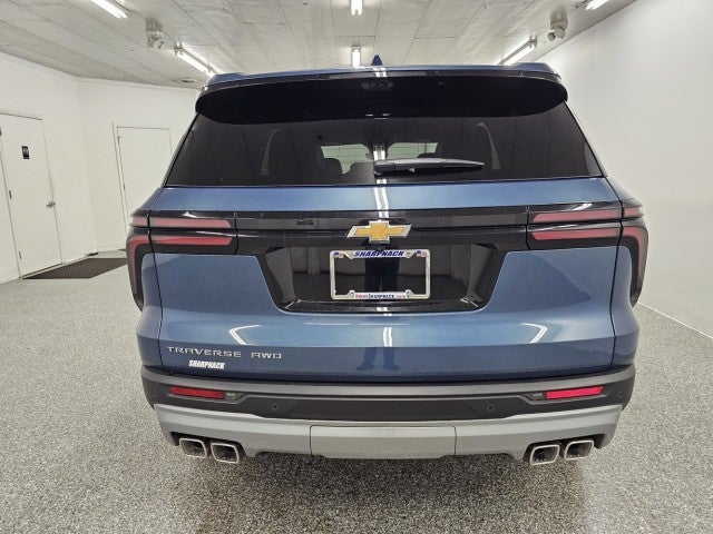 2026 Chevrolet Traverse AWD LT