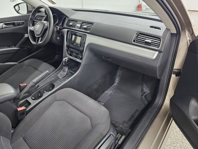 2016 Volkswagen Passat 1.8T S