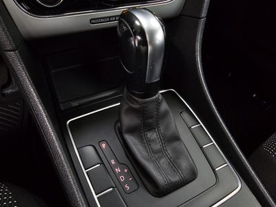 2016 Volkswagen Passat 1.8T S