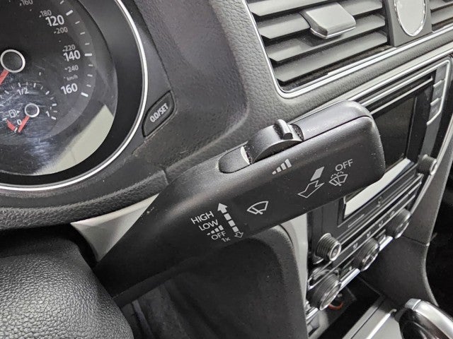 2016 Volkswagen Passat 1.8T S