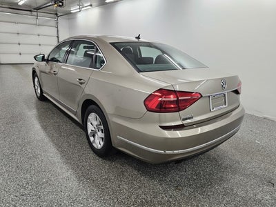 2016 Volkswagen Passat 1.8T S